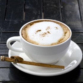 Bebida cappuccino quente ou tipo smoothie - Boisson cappuccino