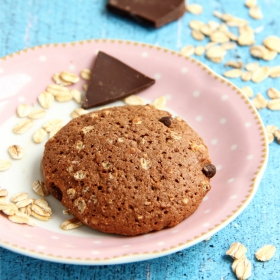 Cookie Rico em proteínas Chocolate com Pedaços de Avelãs